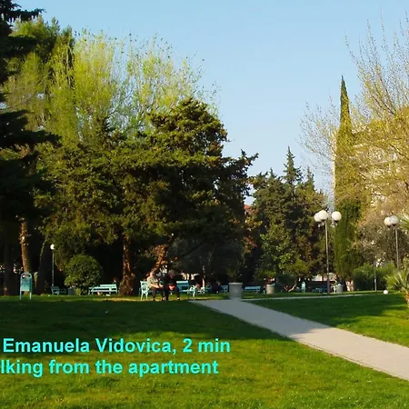 Ana With Garden, In The Heart Of * Split